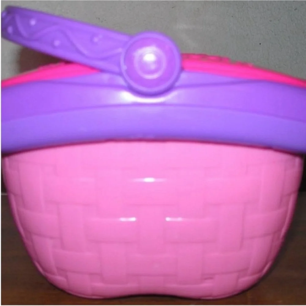 Leapfrog Shapes & Sharing Picnic Basket Talks & Sings